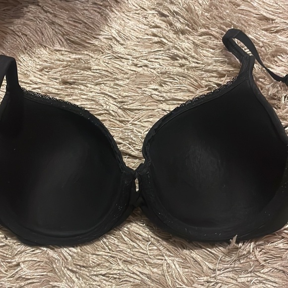 VICTORIA’S Secret Black Padded Underwire Bra sz 34DD - Picture 8 of 9